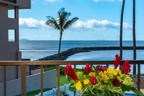 $315,000 | 30 Hauoli Street, Unit 202, Wailuku, HI 96793
