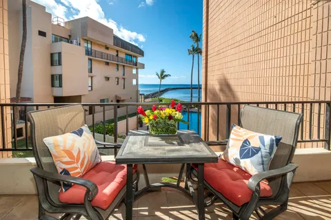 $315,000 | 30 Hauoli Street, Unit 202, Wailuku, HI 96793