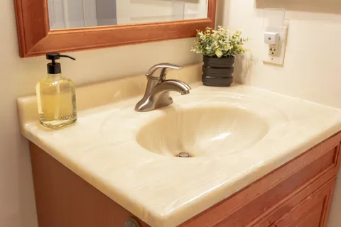 $315,000 | 30 Hauoli Street, Unit 202, Wailuku, HI 96793