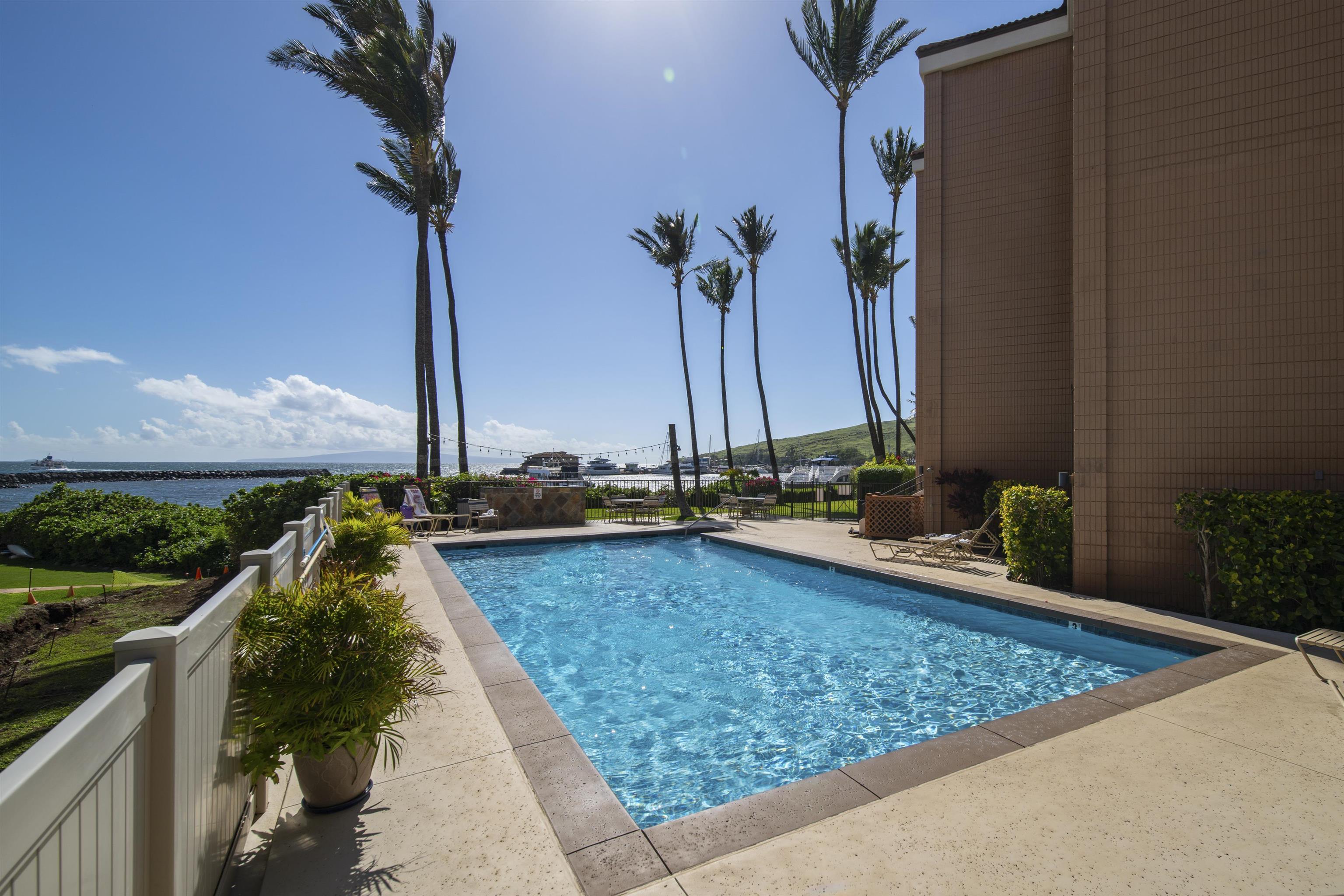 30 Hauoli Street, Unit 202 Wailuku, HI 96793 - Photo 44 of 50
