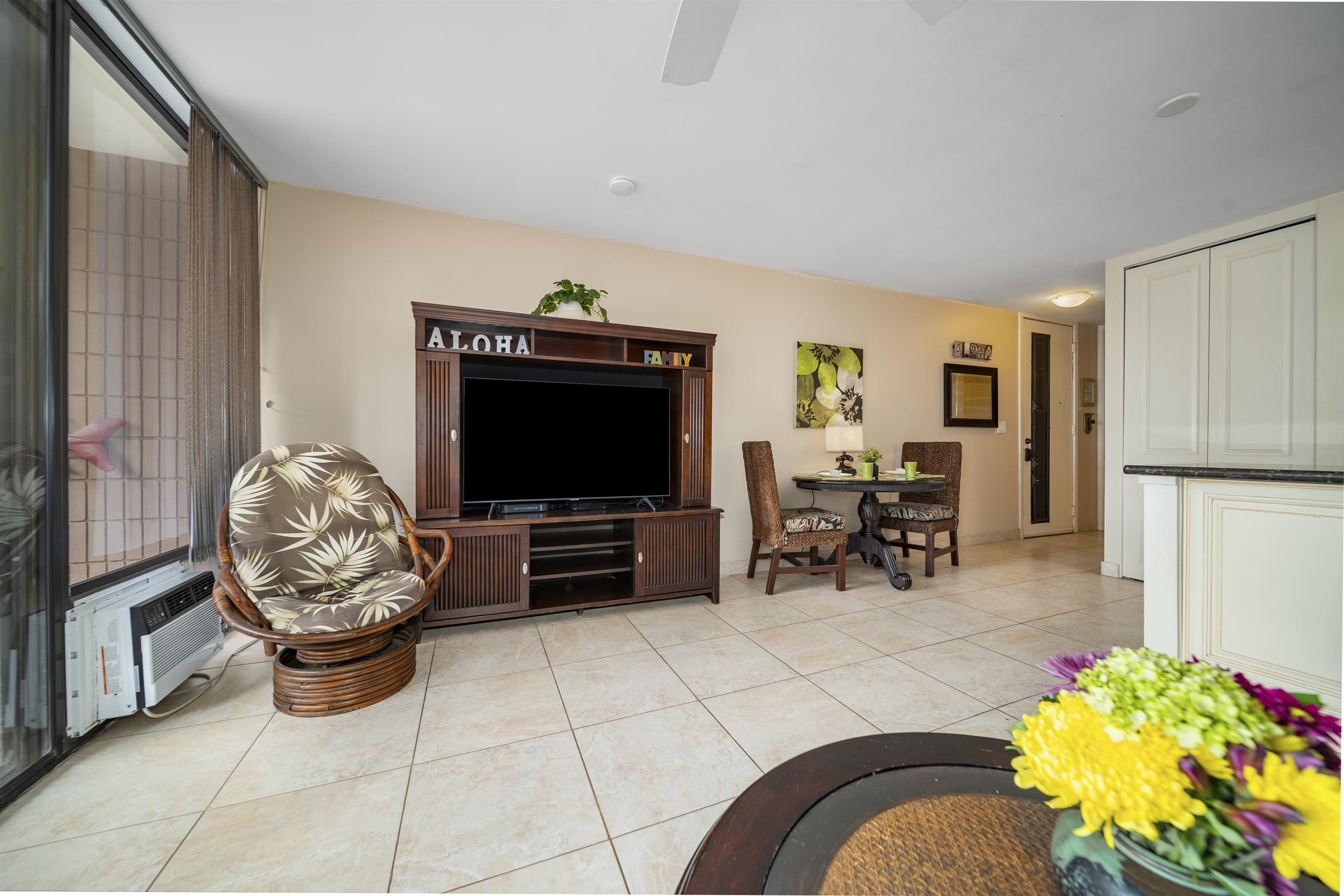 30 Hauoli Street, Unit 202 Wailuku, HI 96793 - Photo 8 of 50