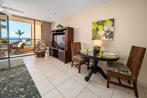 $315,000 | 30 Hauoli Street, Unit 202, Wailuku, HI 96793
