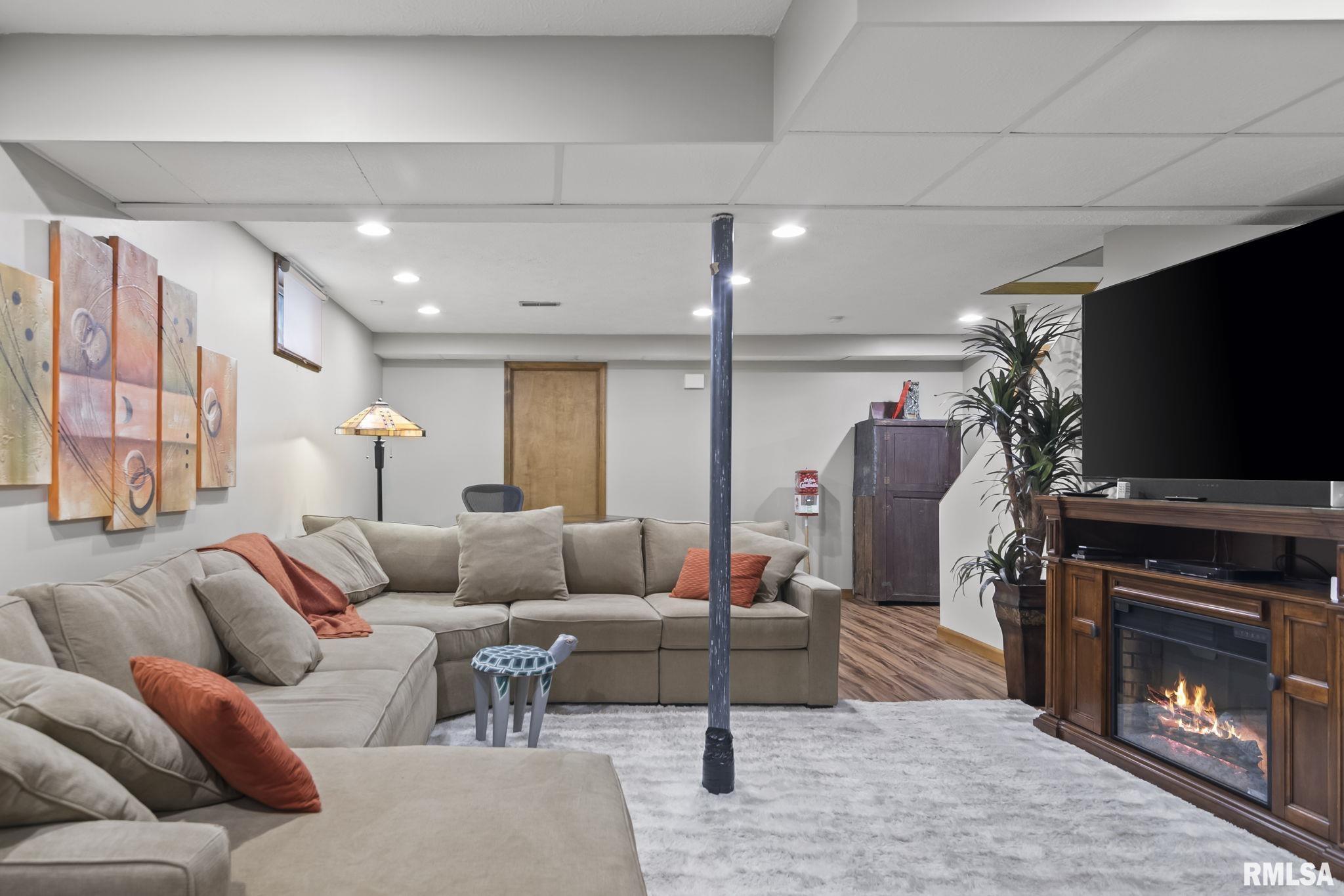 1805 Cog Mill Springfield, IL 62704 - Photo 31 of 40