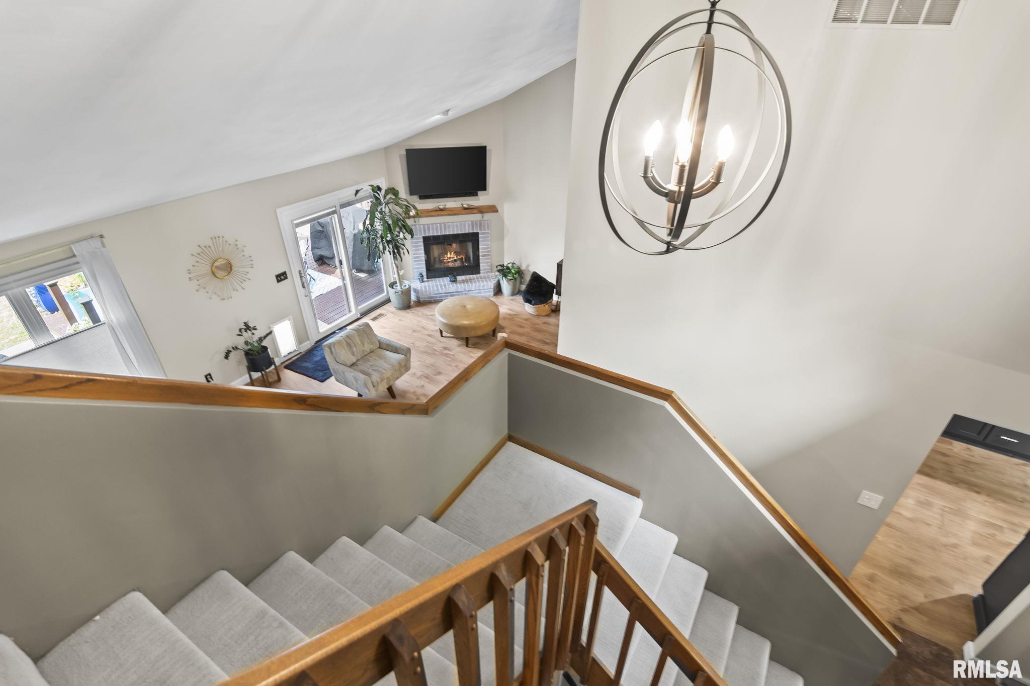 1805 Cog Mill Springfield, IL 62704 - Photo 7 of 40