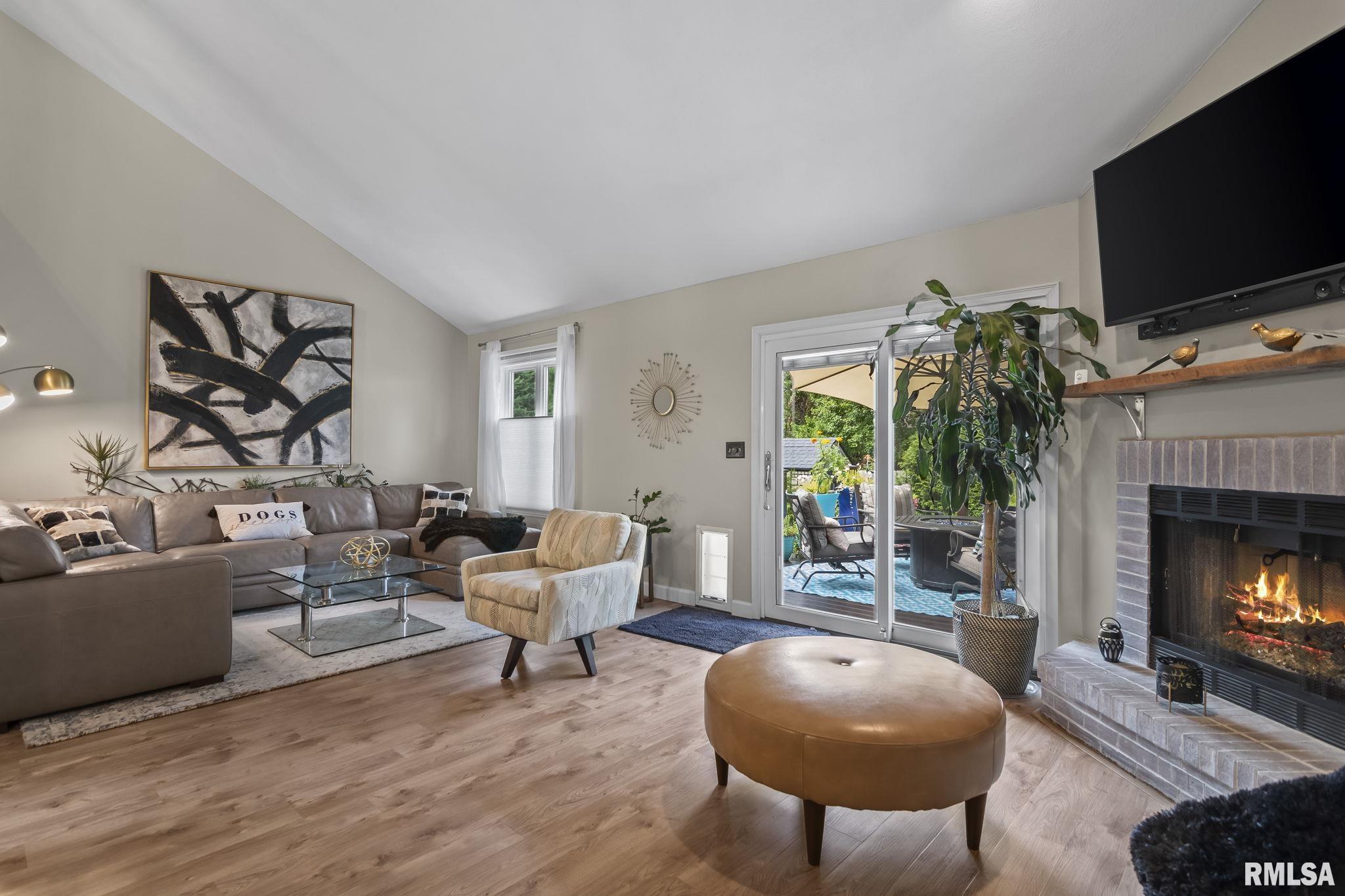 1805 Cog Mill Springfield, IL 62704 - Photo 8 of 40