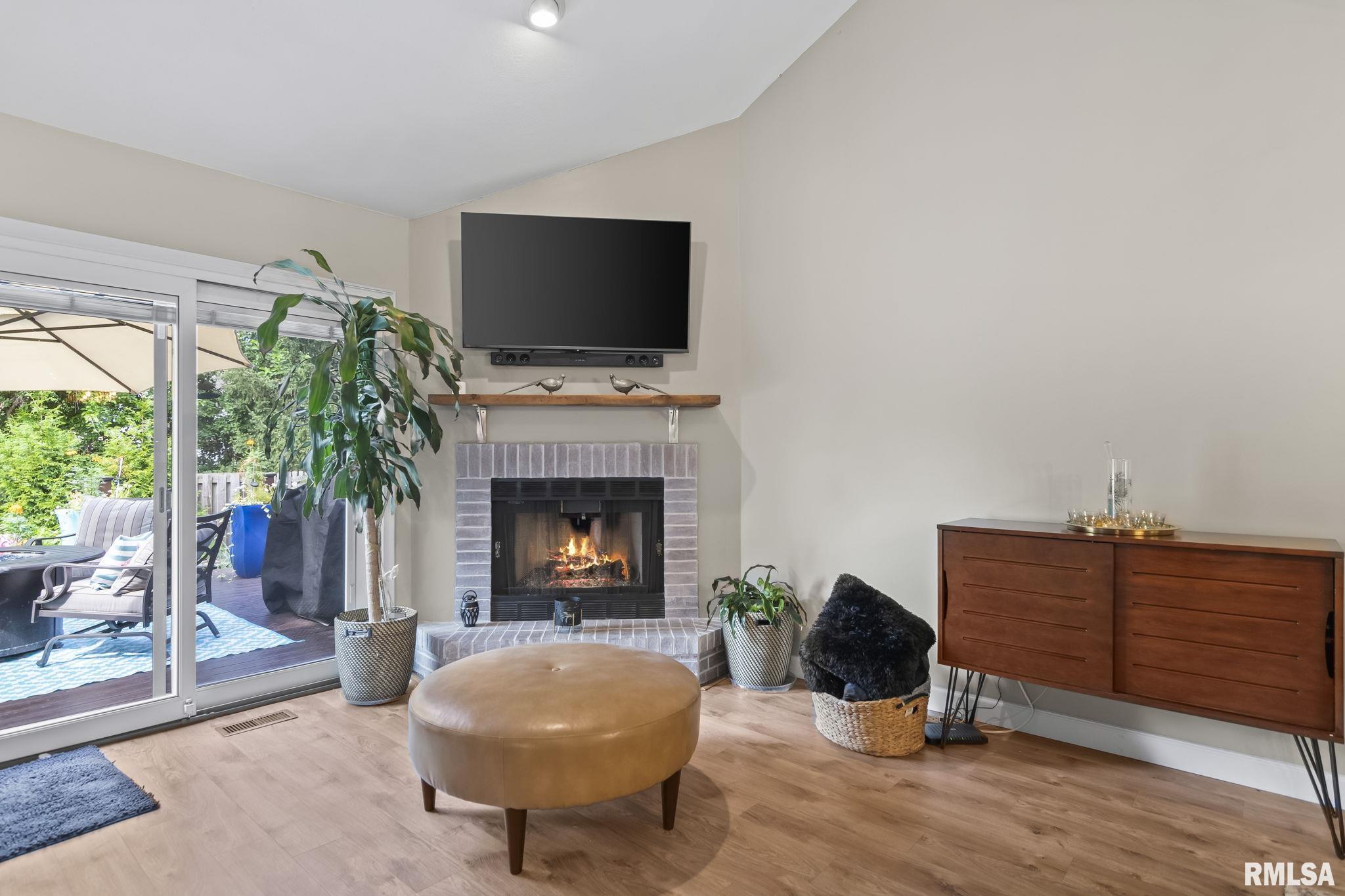 1805 Cog Mill Springfield, IL 62704 - Photo 10 of 40