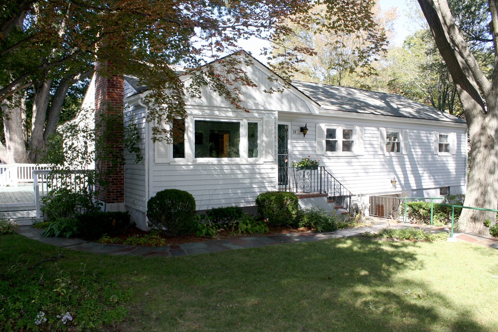 74 Yerxa Road Arlington, MA 02474 - Photo 1 of 16