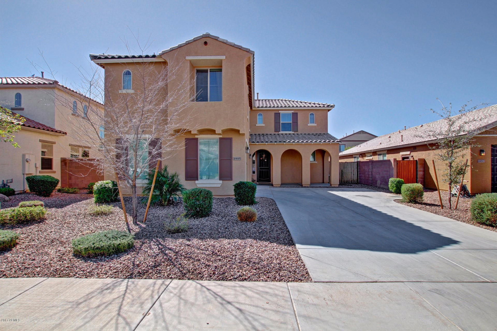 1995 East Stacey Road Gilbert, AZ 85298 - Photo 2 of 41 Stacey (2)
