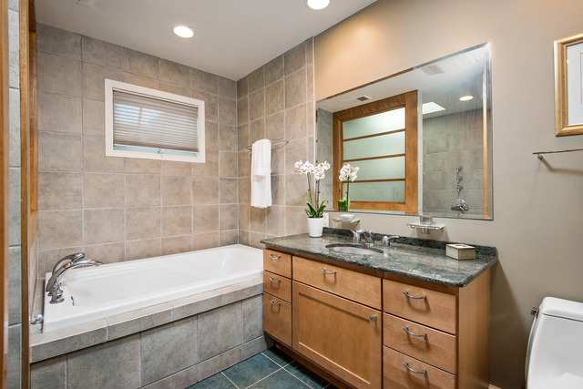 1414 Maple Avenue Evanston, IL 60201 - Photo 14 of 17