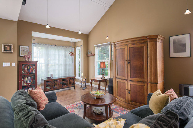 1414 Maple Avenue Evanston, IL 60201 - Photo 8 of 17