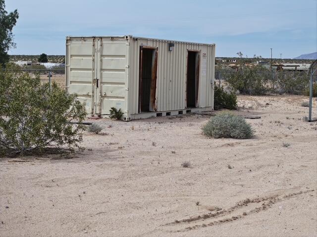 429 Cady Road Joshua Tree, CA 92252 - Photo 7 of 25 dji_fly_20260409_144750_0250_17758467030