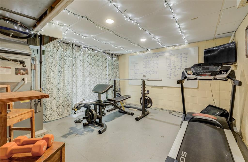 1812 Brodhead Road Aliquippa, PA 15001 - Photo 17 of 22 Gallery Image 17
