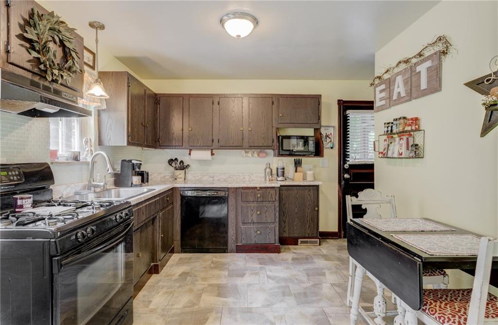 1812 Brodhead Road Aliquippa, PA 15001 - Photo 7 of 22 Gallery Image 7