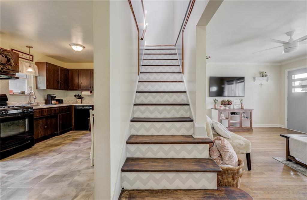 1812 Brodhead Road Aliquippa, PA 15001 - Photo 8 of 22 Gallery Image 8