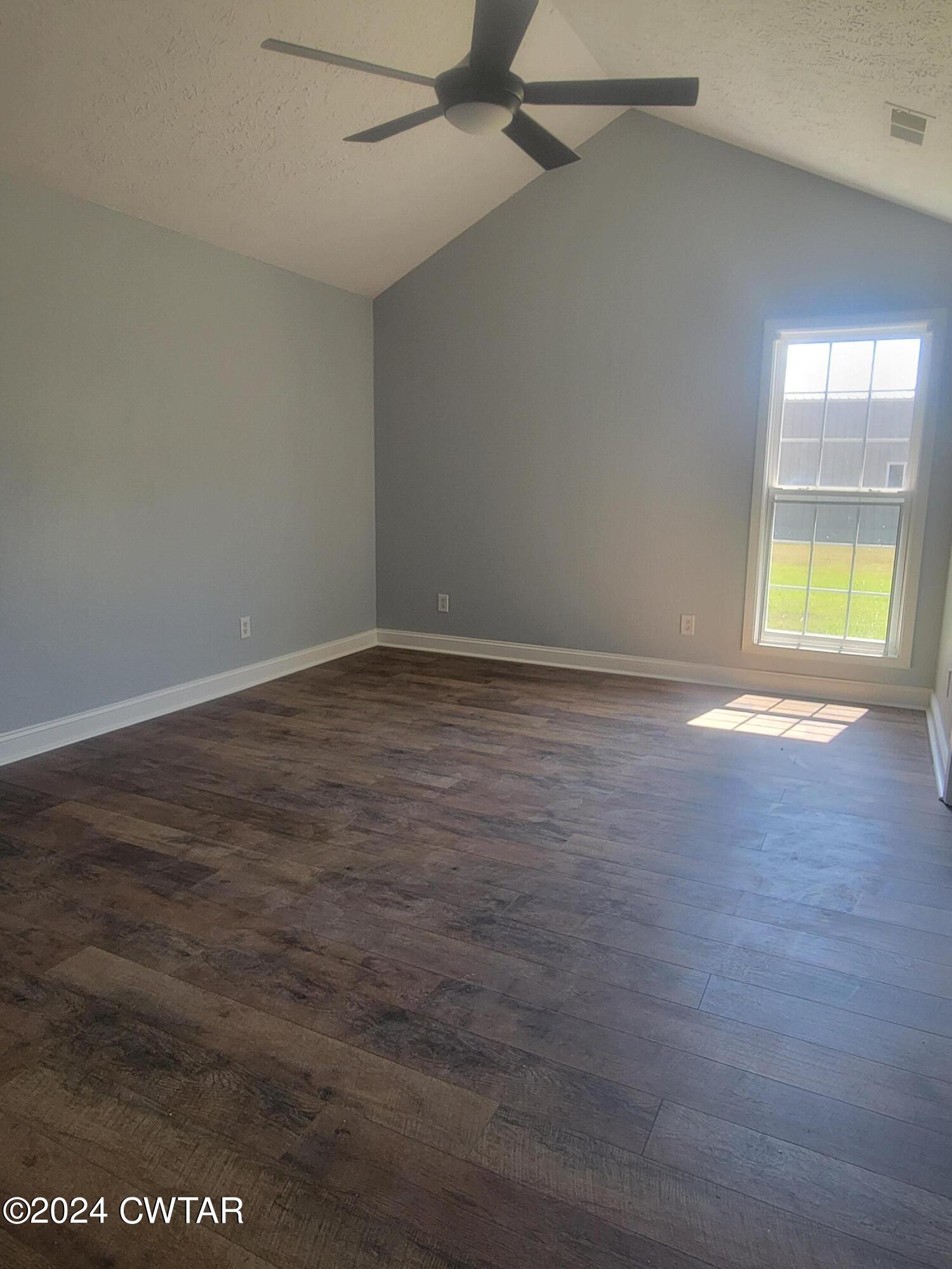 102 Turtle Creek Road Lexington, TN 38351 - Photo 6 of 8 20240820_140007