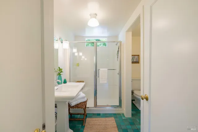 $1,650,000 | 10 Park Avenue, Bolinas, CA 94924