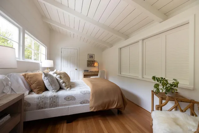 $1,650,000 | 10 Park Avenue, Bolinas, CA 94924