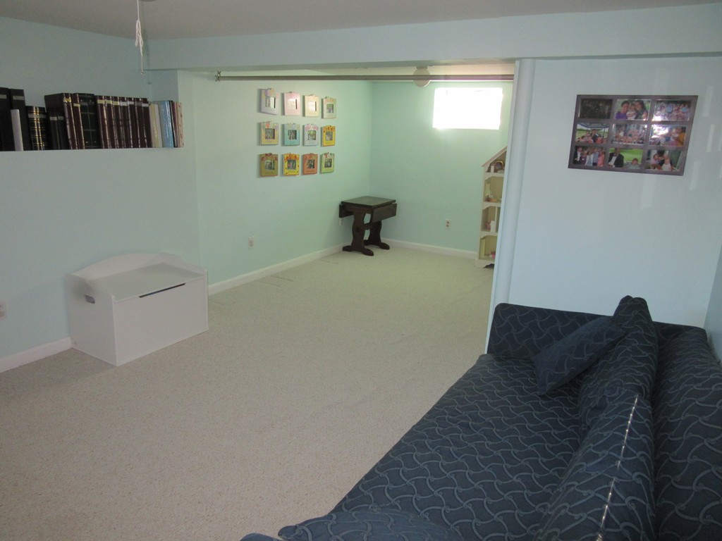 28 Emerson Road Needham, MA 02492 - Photo 18 of 22