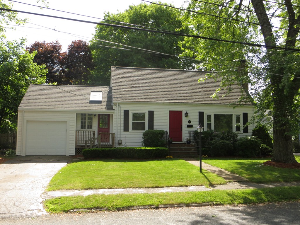 28 Emerson Road Needham, MA 02492 - Photo 2 of 22