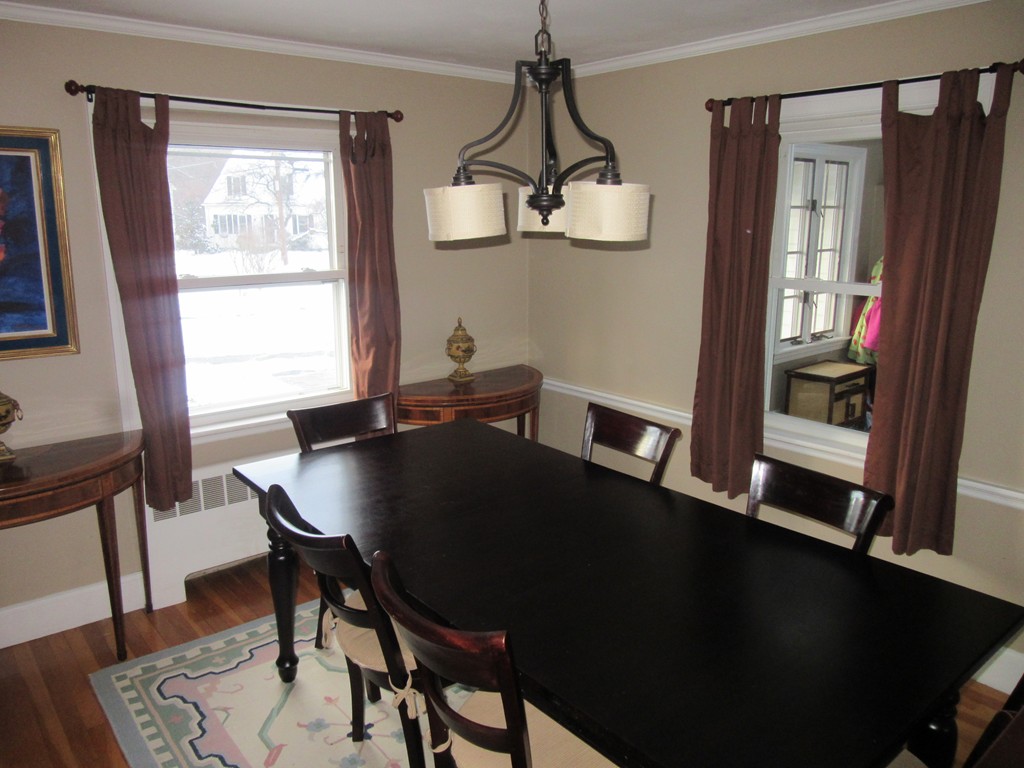 28 Emerson Road Needham, MA 02492 - Photo 5 of 22