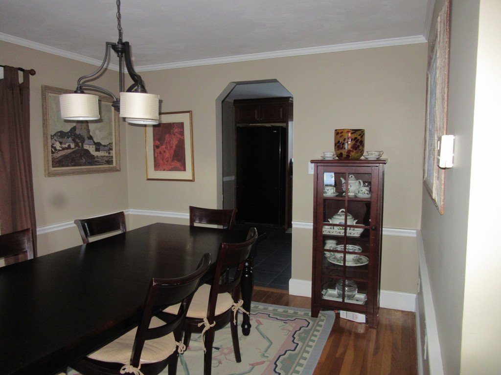 28 Emerson Road Needham, MA 02492 - Photo 6 of 22