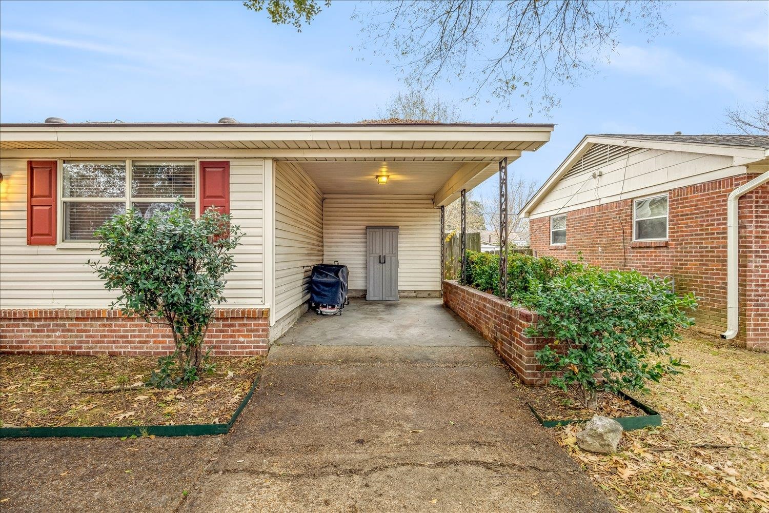 524 Mineral Road Memphis, TN 38120 - Photo 22 of 26 a view of a entryway door front of house