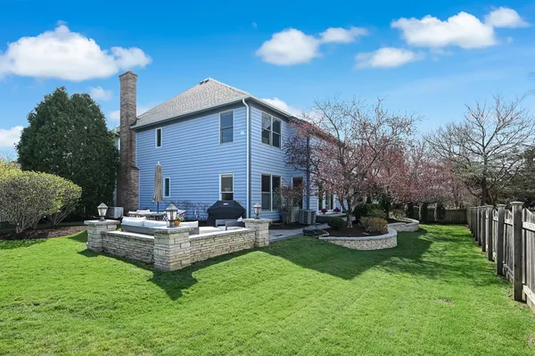 $1,199,000 | 708 Fairfield Court, Westmont, IL 60559