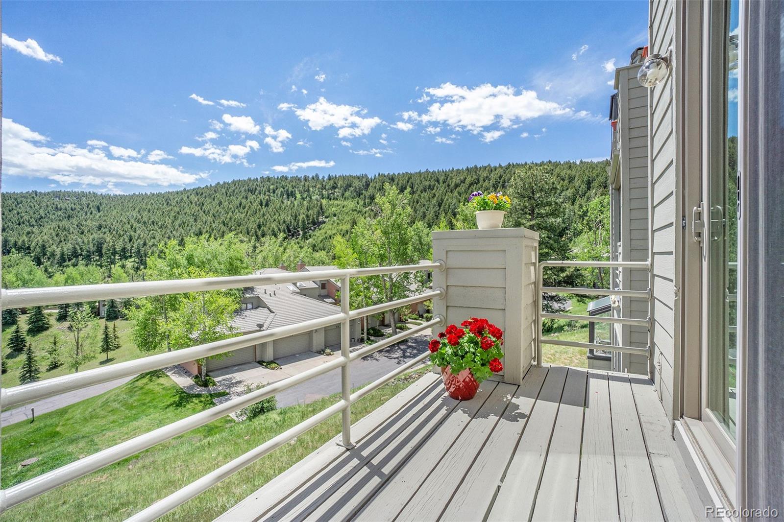 694 Ridgeside Drive Golden, CO 80401 - Photo 15 of 24 Gallery Image 15