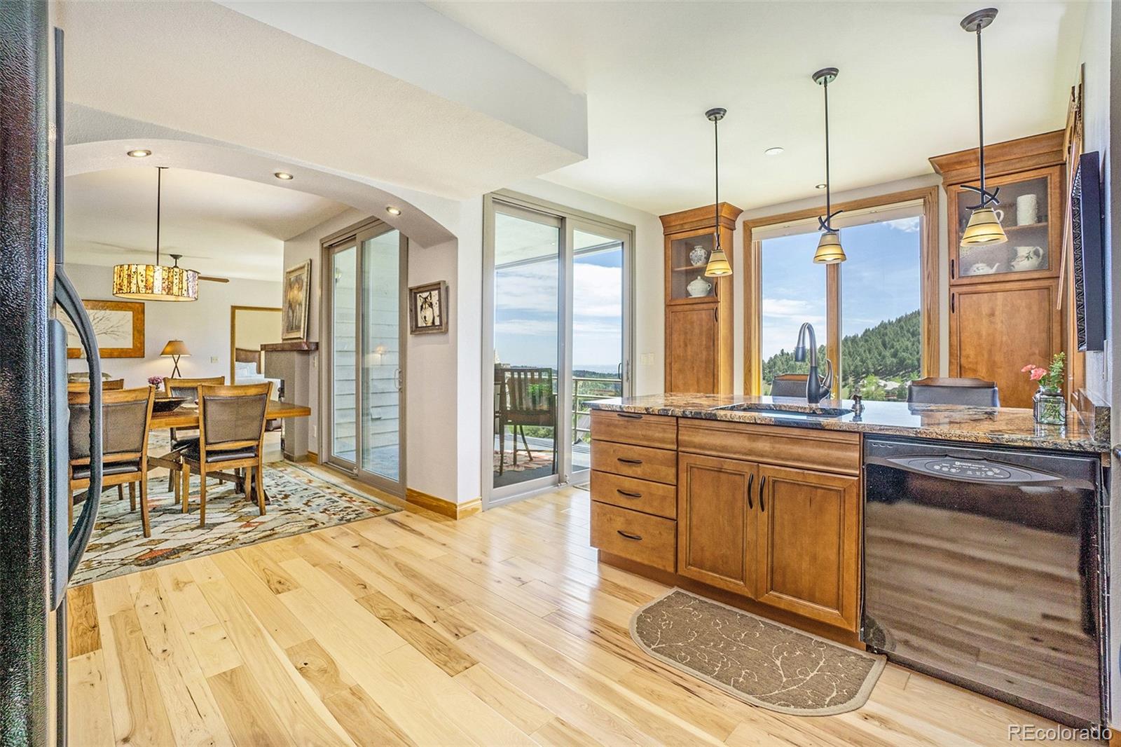 694 Ridgeside Drive Golden, CO 80401 - Photo 10 of 24 Gallery Image 10