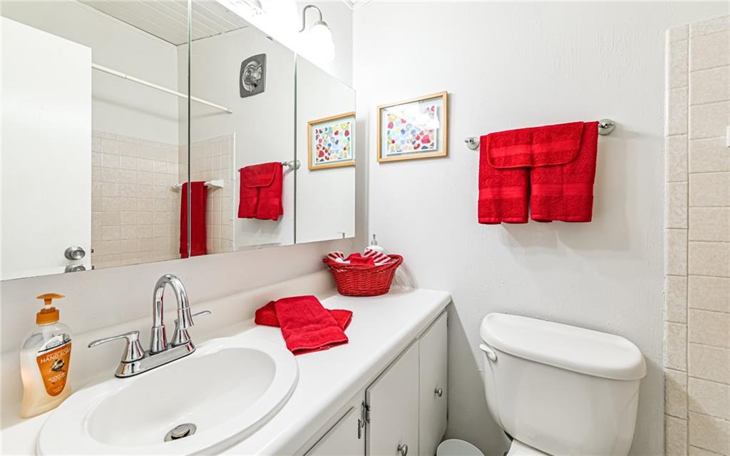 140 Killarney Road Wexford, PA 15090 - Photo 12 of 24 Gallery Image 12