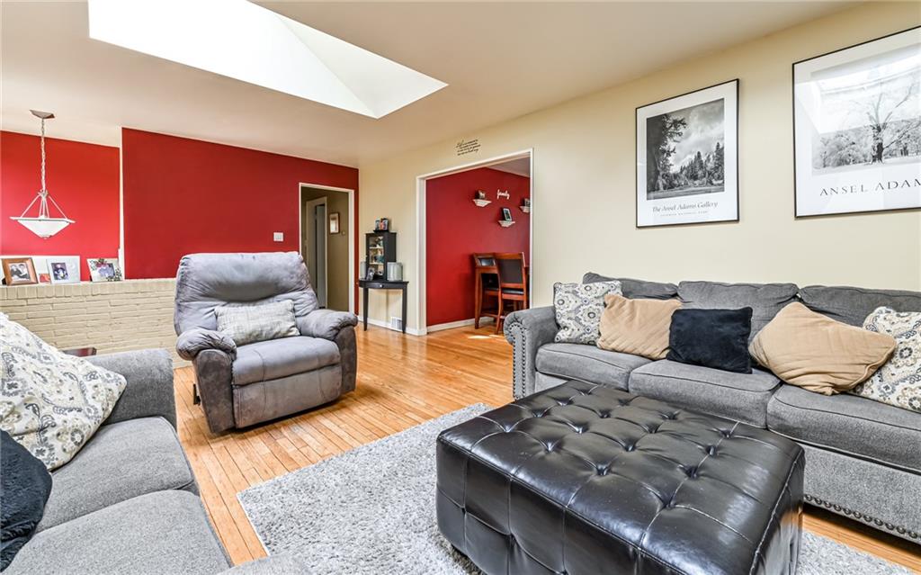 140 Killarney Road Wexford, PA 15090 - Photo 4 of 24 Gallery Image 4