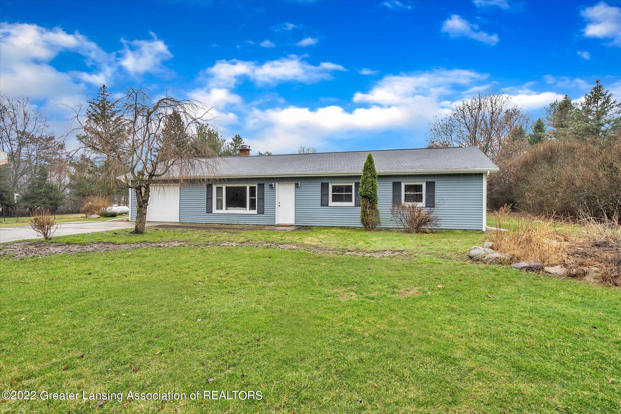 3459 Rolfe Road Mason, MI 48854 - Photo 4 of 31 Convenient Ranch Style