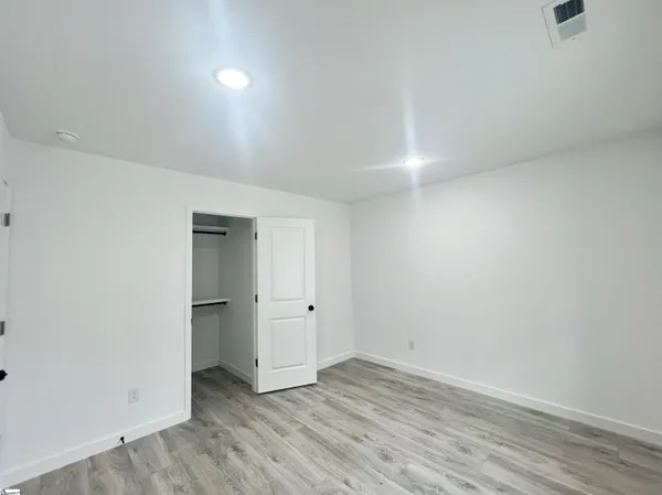 $399,990 | 285-287 Scenic Avenue, Campobello, SC 29322