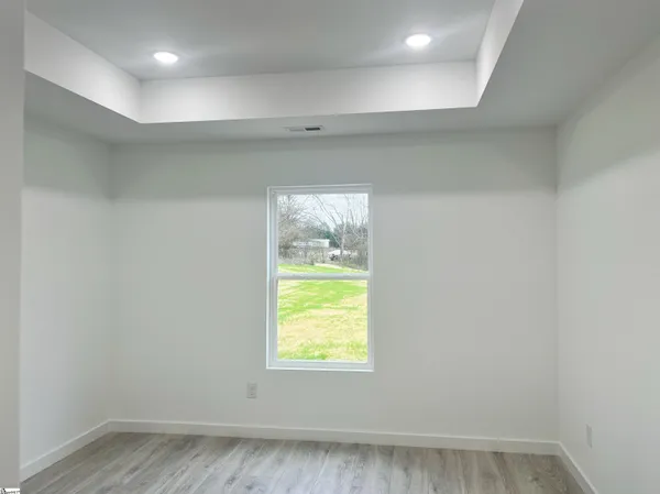 $399,990 | 285-287 Scenic Avenue, Campobello, SC 29322