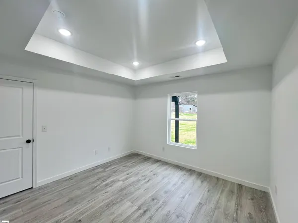 $399,990 | 285-287 Scenic Avenue, Campobello, SC 29322