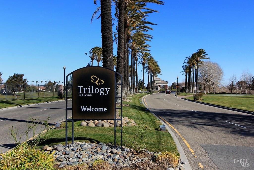 659 Pinehurst Drive, Unit CA Rio Vista, CA 94571 - Photo 31 of 40 a view of a sign board with a park