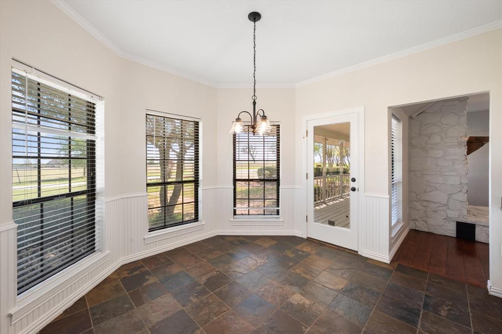 1105 East Highland Road Oak Leaf, TX 75154 - Photo 14 of 40