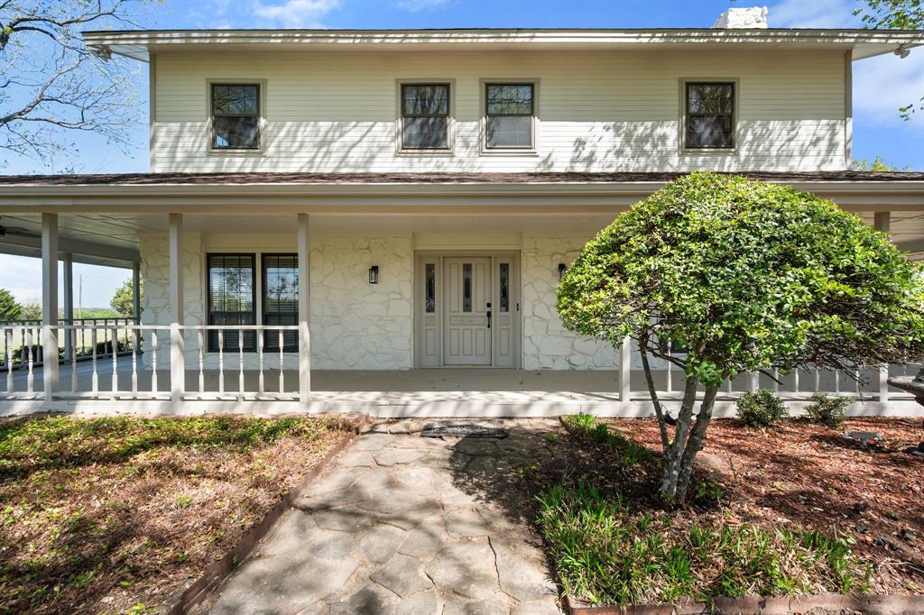 1105 East Highland Road Oak Leaf, TX 75154 - Photo 2 of 40