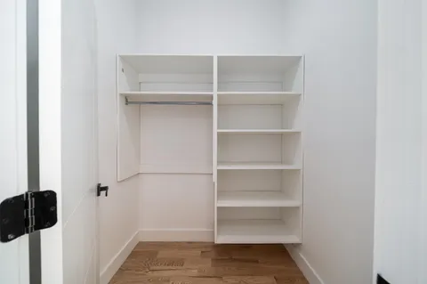 $5,150 | 159 Hopkins Avenue, Unit 1, Jersey City, NJ 07306