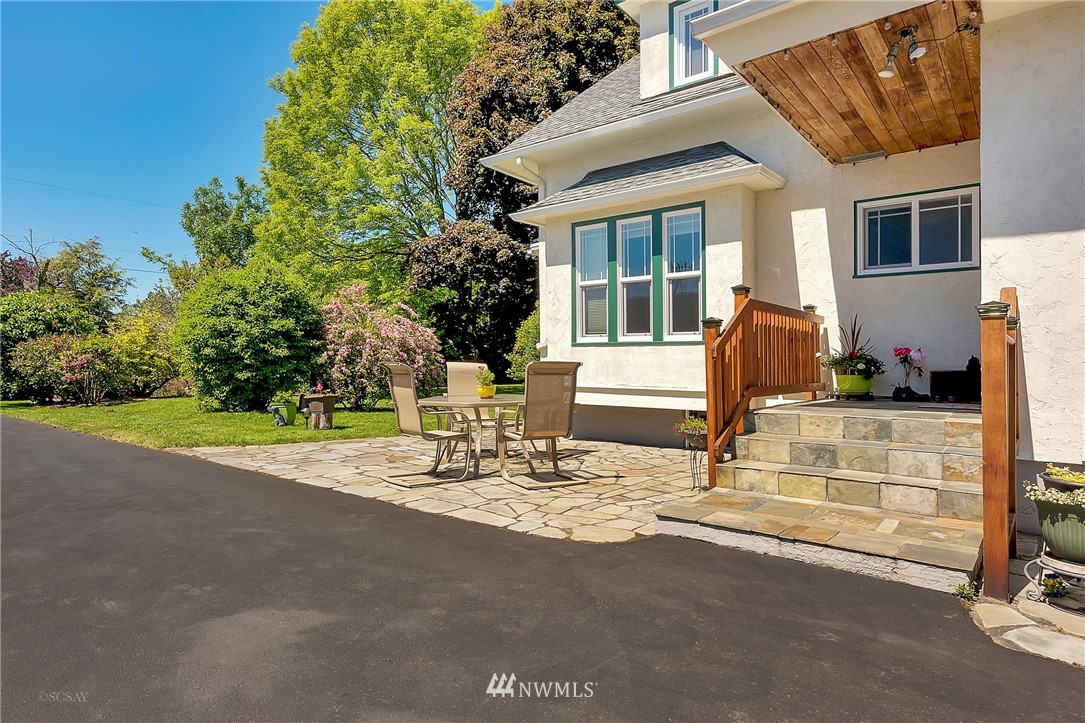 2889 Aldergrove Road Ferndale, WA 98248 - Photo 4 of 25