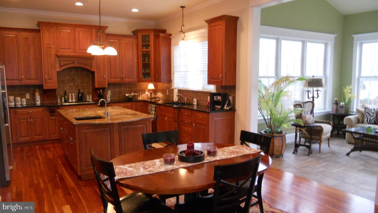 514 Wheatfield Drive Lititz, PA 17543 - Photo 11 of 47 Gallery Image 11