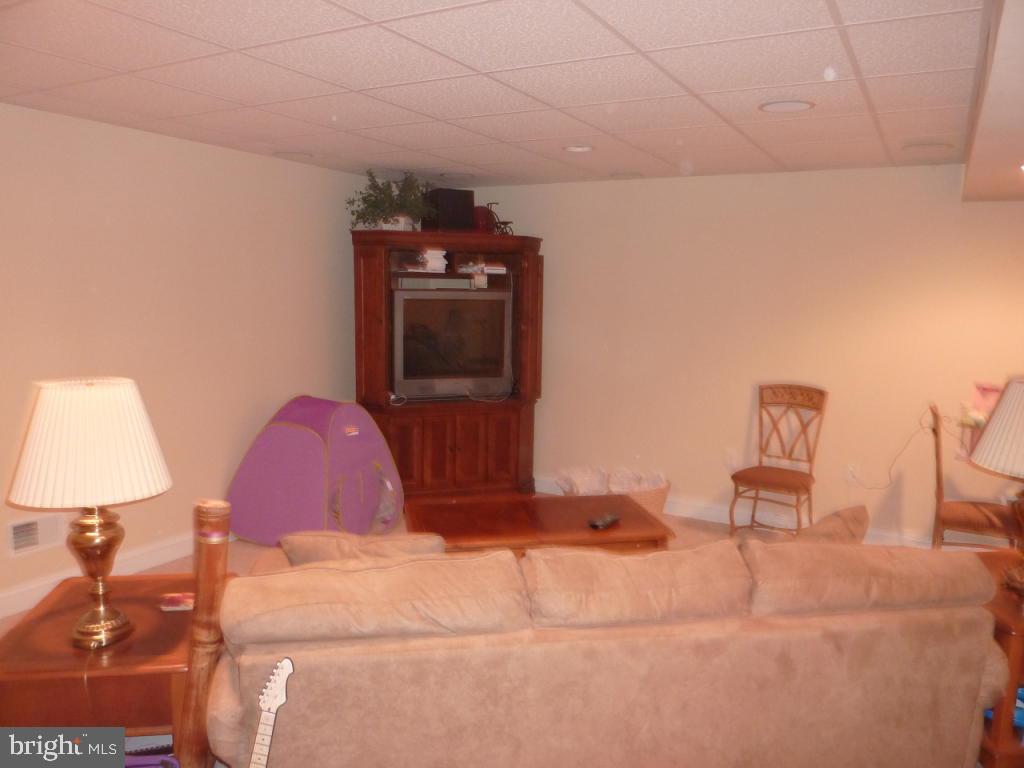 514 Wheatfield Drive Lititz, PA 17543 - Photo 45 of 47 Gallery Image 45