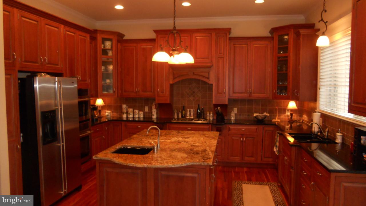 514 Wheatfield Drive Lititz, PA 17543 - Photo 8 of 47 Gallery Image 8