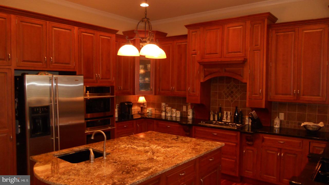 514 Wheatfield Drive Lititz, PA 17543 - Photo 10 of 47 Gallery Image 10
