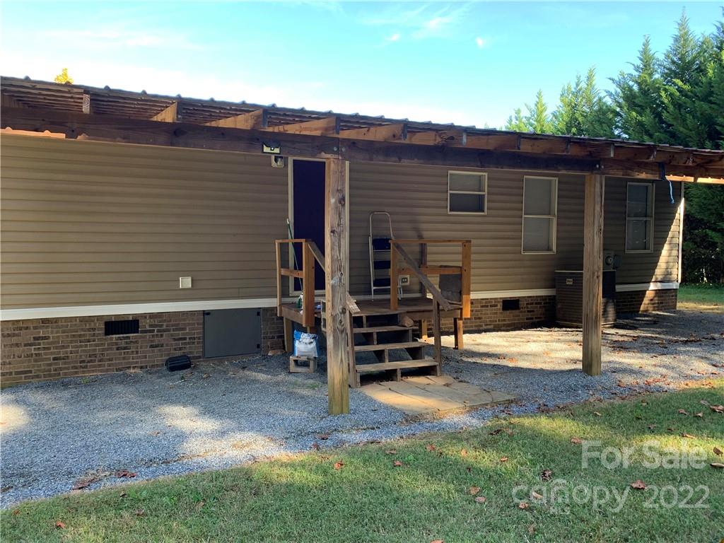 6648 Roper Hollow Road Morganton, NC 28655 - Photo 16 of 19 Gallery Image 16