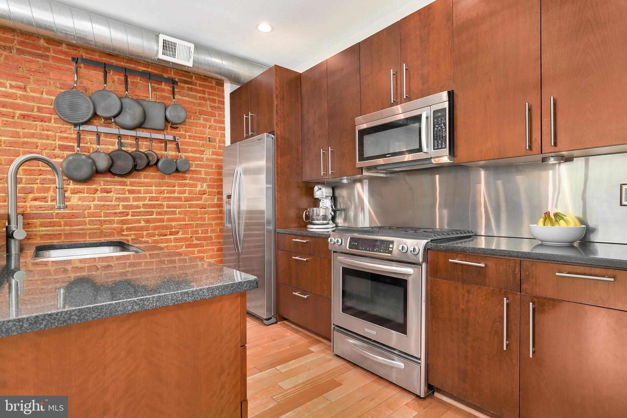 2456 Ontario Road Northwest, Unit 3 Washington, DC 20009 - Photo 13 of 41