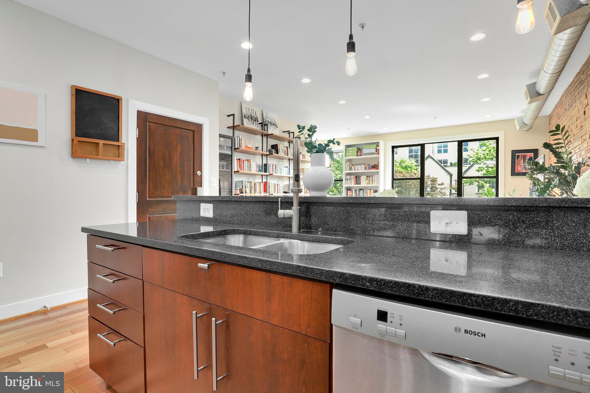 2456 Ontario Road Northwest, Unit 3 Washington, DC 20009 - Photo 16 of 41