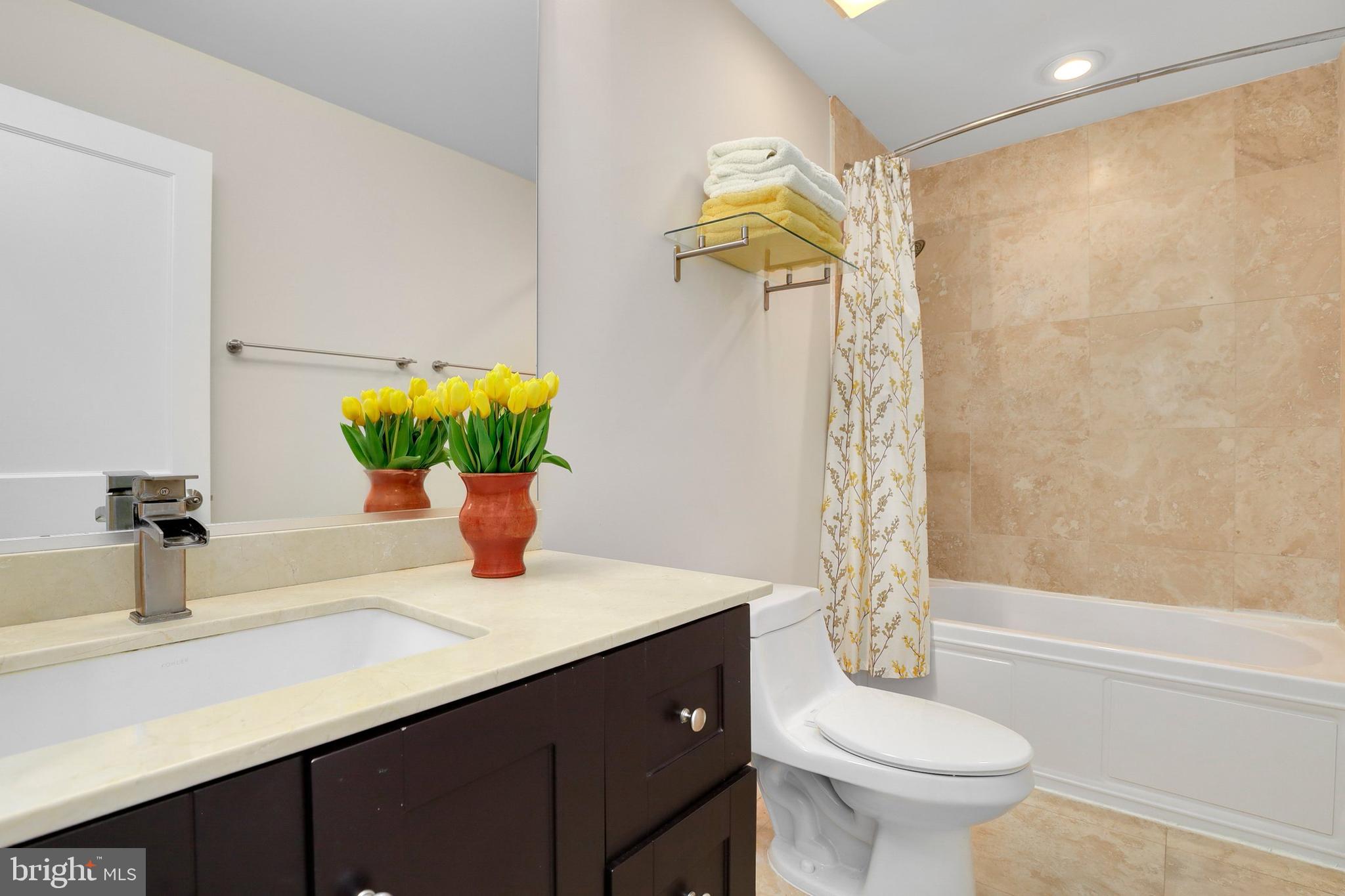 2456 Ontario Road Northwest, Unit 3 Washington, DC 20009 - Photo 17 of 41