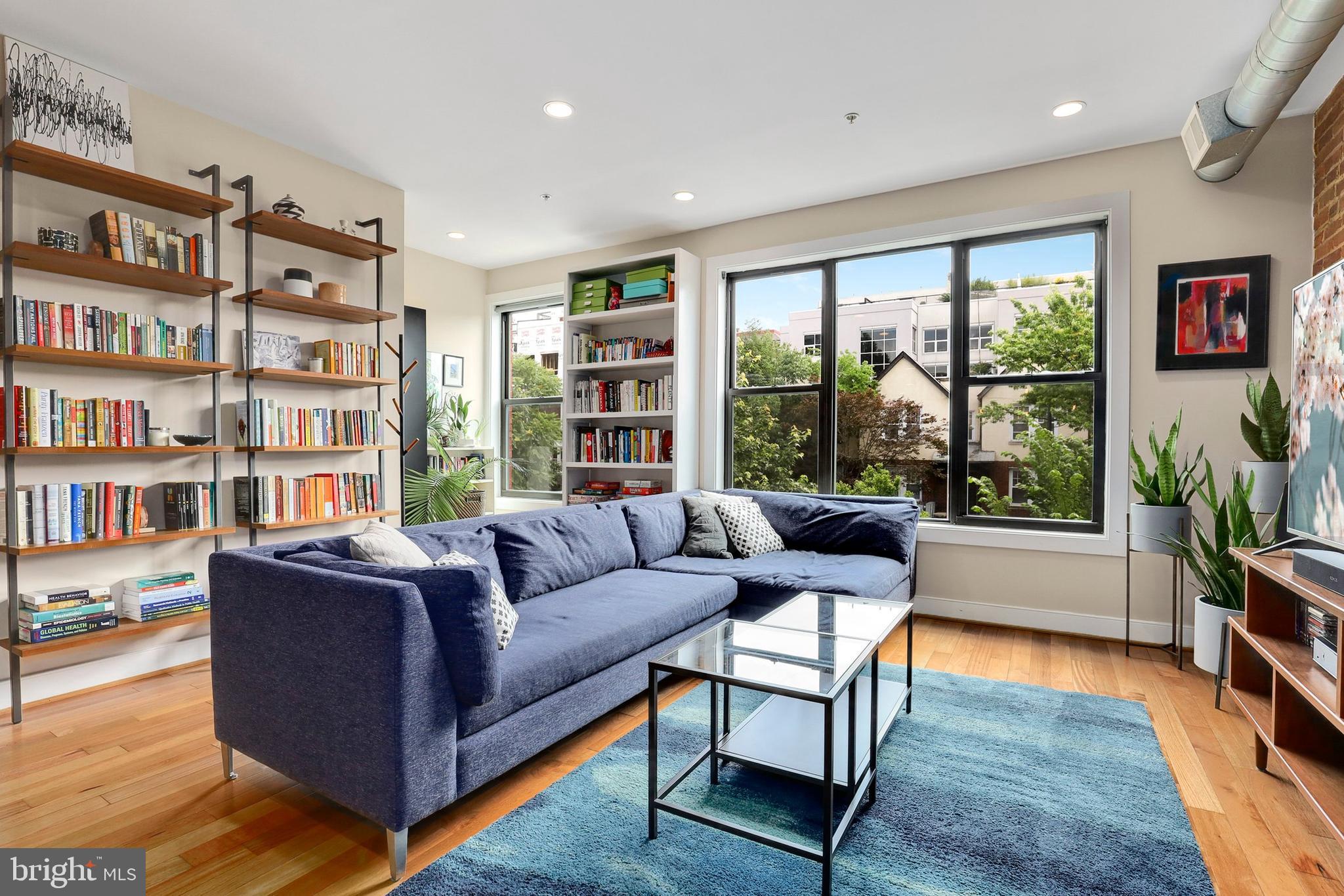 2456 Ontario Road Northwest, Unit 3 Washington, DC 20009 - Photo 3 of 41