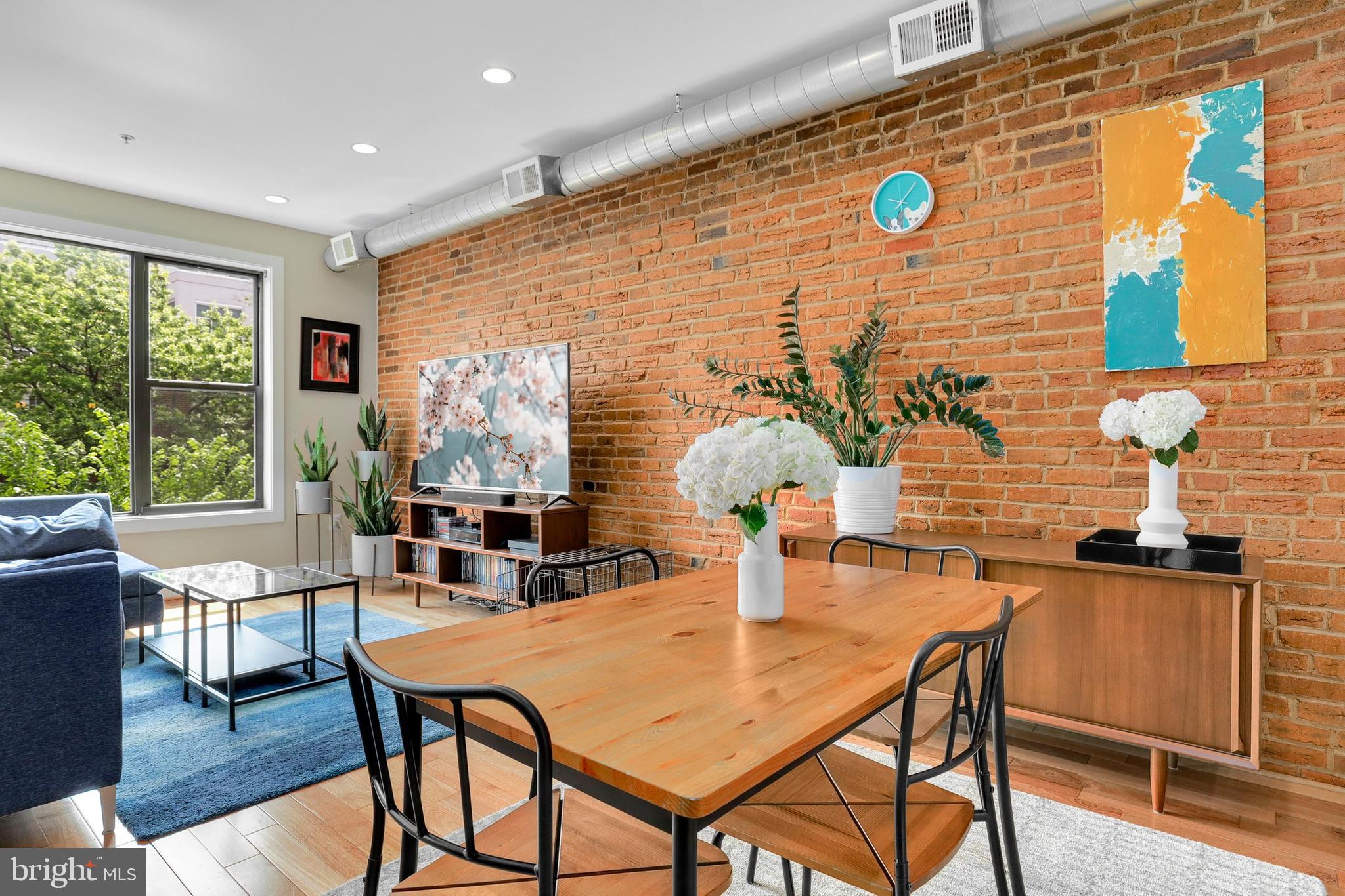 2456 Ontario Road Northwest, Unit 3 Washington, DC 20009 - Photo 10 of 41